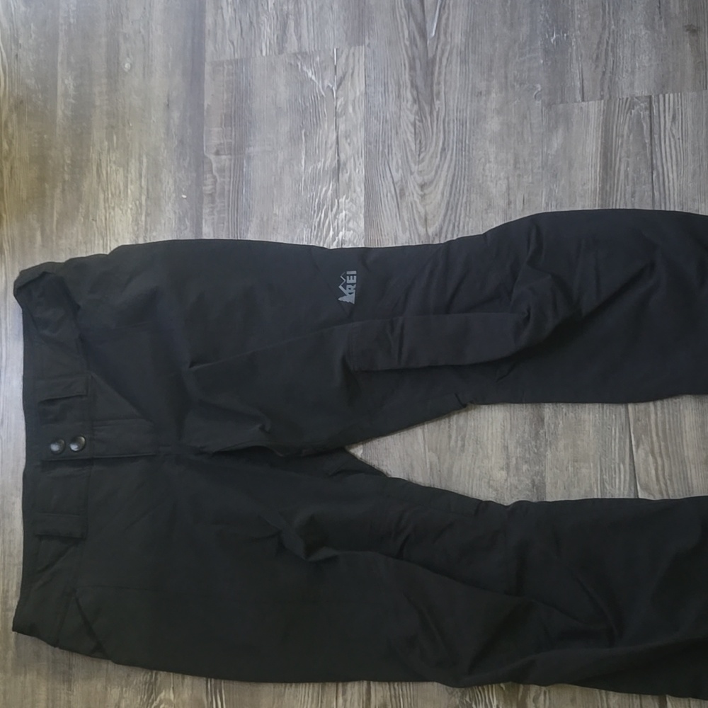 REI Cargo Pants in Black